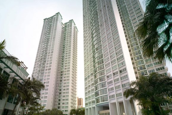 Queens Condominium