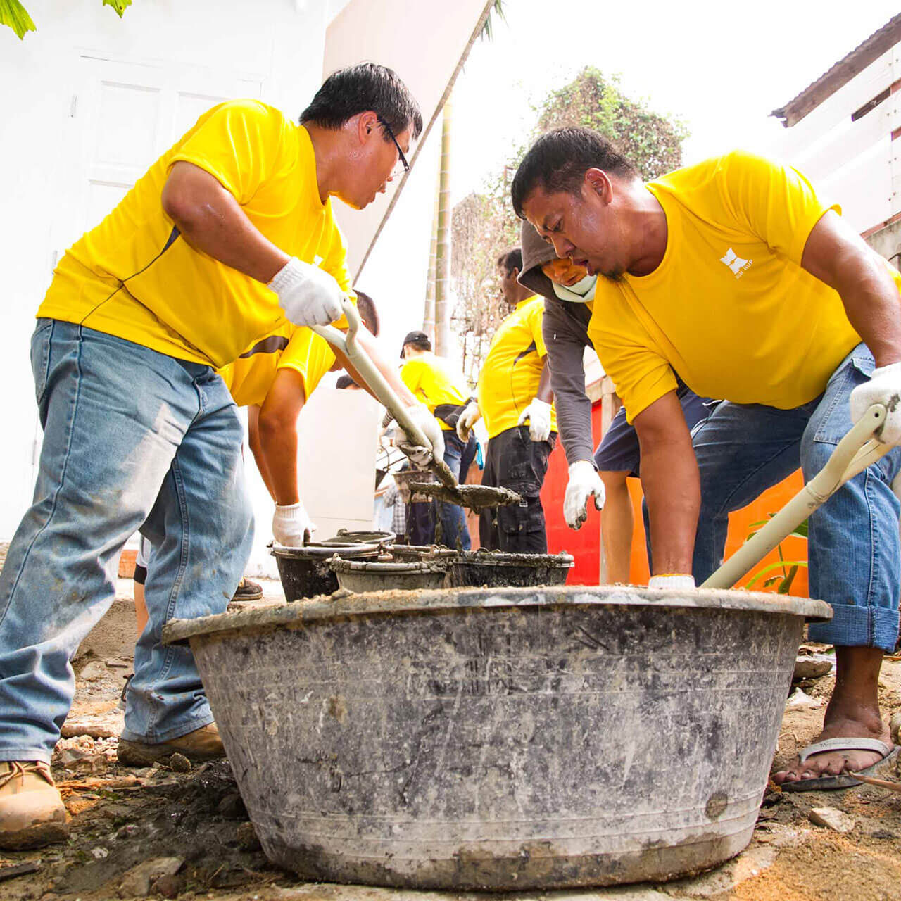 construction workers working